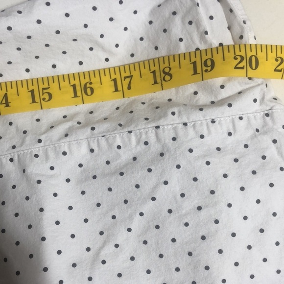 Anne Klein button down white with black dots - Picture 11 of 11